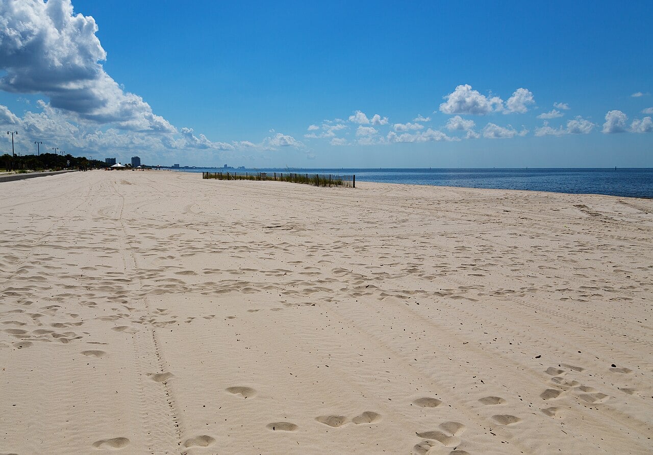 Gulf Coast beach in Gulfport, MS